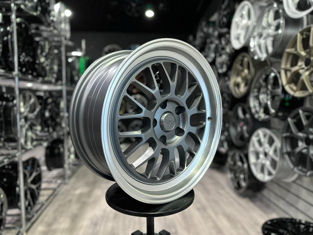 R17 Rays 21A Стиль 7.5J ET35 5*114.3 Графит