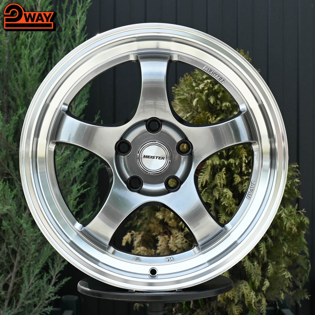 R17 Taigiro Meister 7.5J ET38 5*114.3 Темный хром