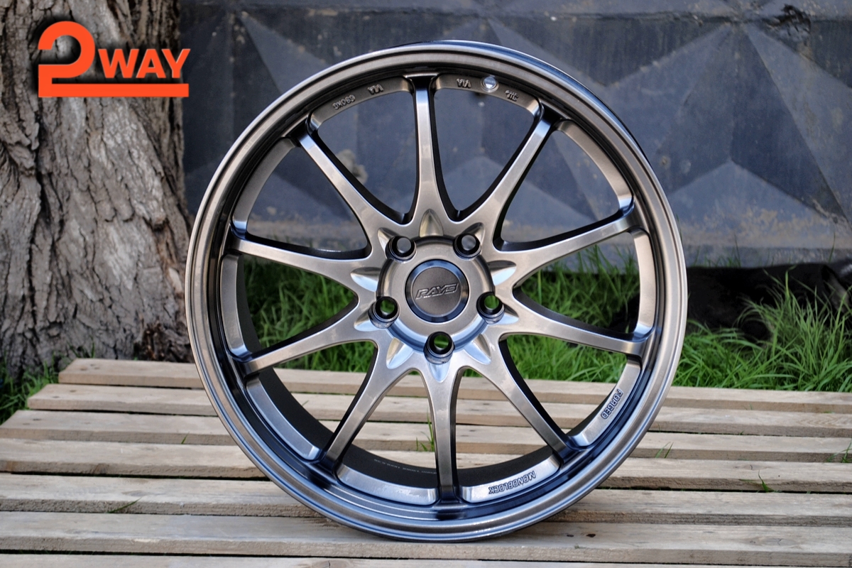 R18 Volk Racing CE28 Стиль 8.5J ET38 5*114.3 Темный хром