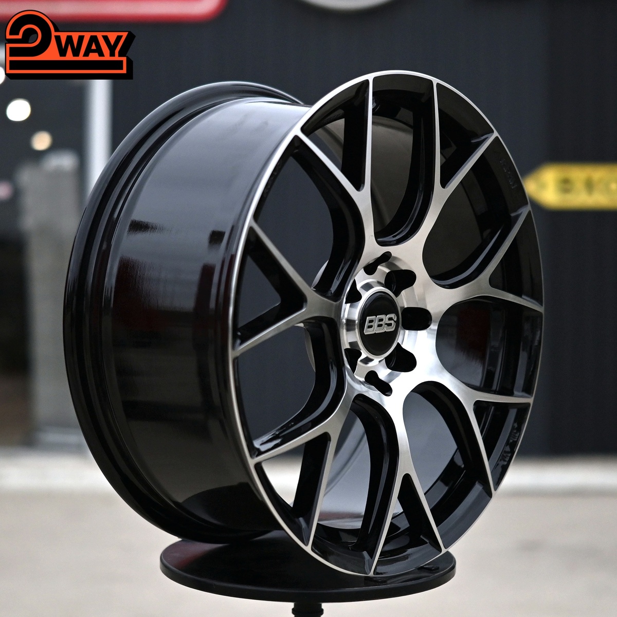 R17 BBS CH-R Стиль 7.5J ET40 4*100/114.3 Черный ФЗ
